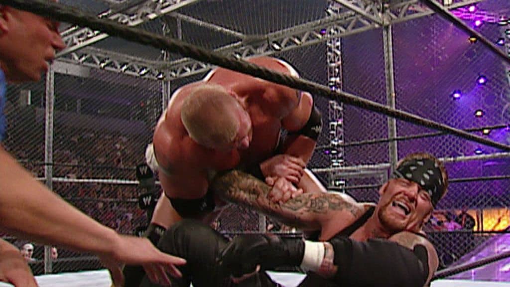 Retrospective/Review: Brock Lesnar vs Undertaker WWE Hell in a Cell 2002.