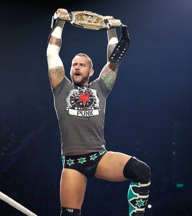 Two Time UFC MMA Combatant & Former WWE Champion CM Punk Returns To WWE...
